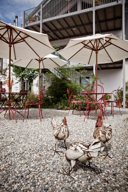 Le Coq Chantant Studios D'Hotes & Boutique Hotel St-Livres Saint-Livres Экстерьер фото